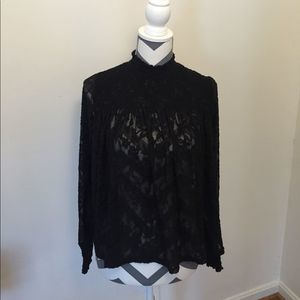 Deletta Long Sleeve Blouse Sz S ❗️💕